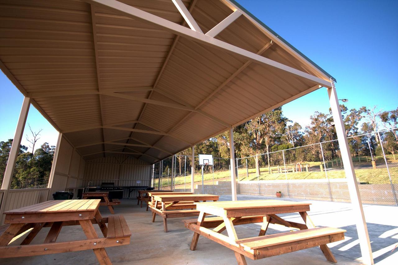 Collie Hills Accommodation Village Extérieur photo