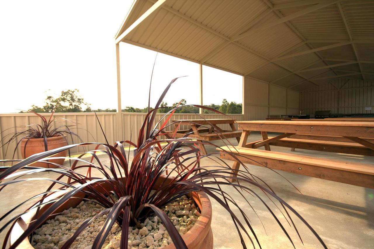 Collie Hills Accommodation Village Extérieur photo